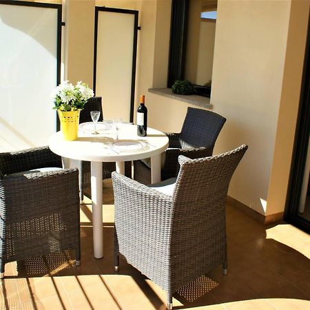 Apartamento En Roses A 2 Minutos De La Playa Con Vista Al Mar Gerona Exterior foto
