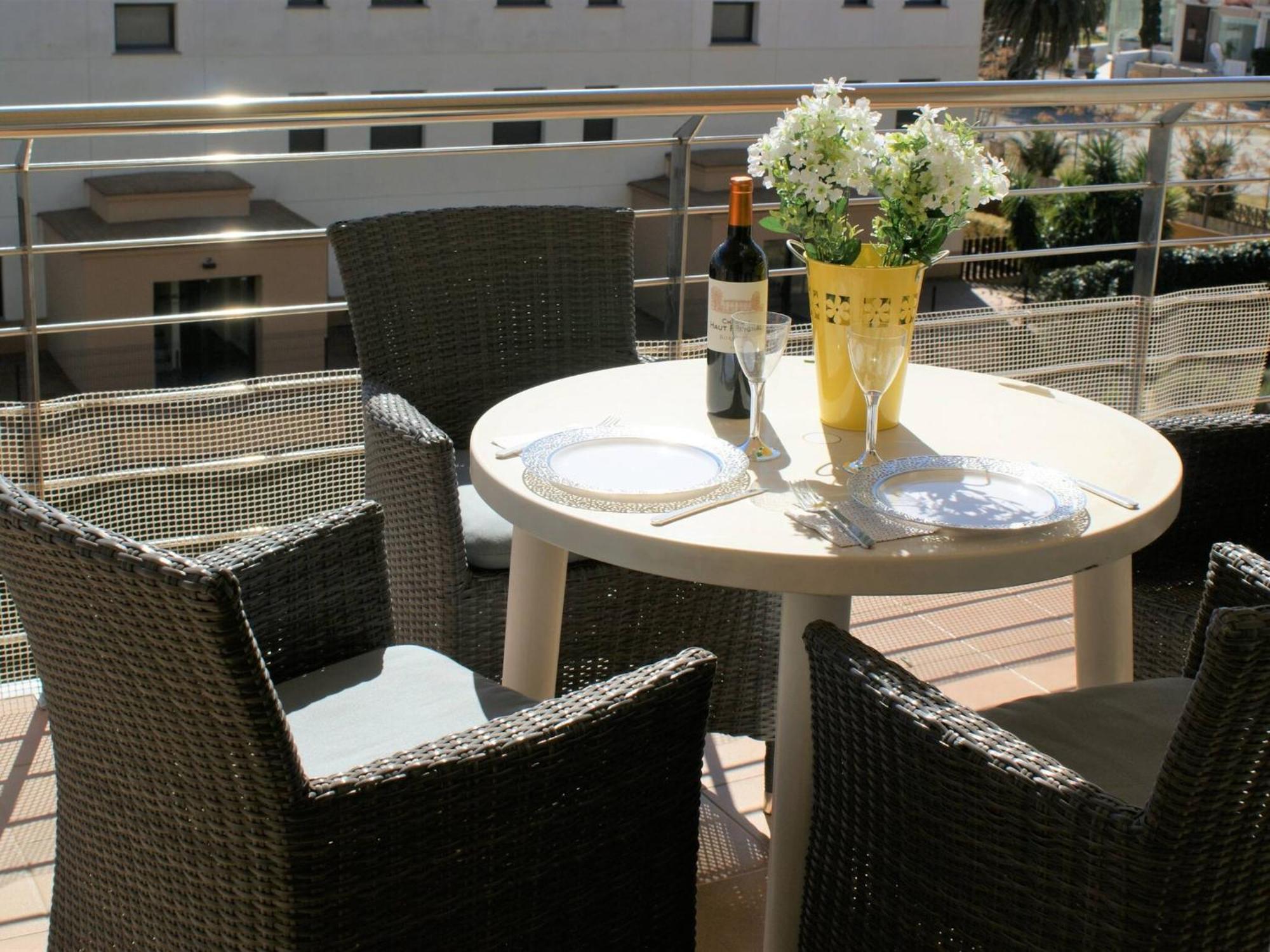 Apartamento En Roses A 2 Minutos De La Playa Con Vista Al Mar Gerona Exterior foto